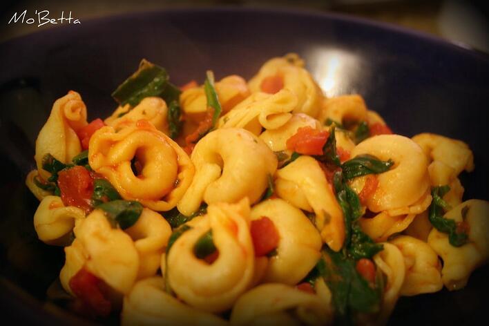 tortellini_spinach_tomato.jpg tortellini_spinach_tomato.jpg
