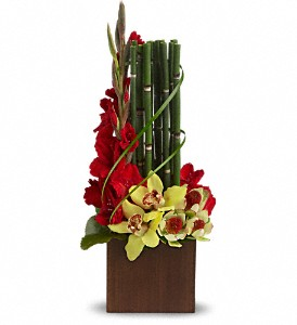 EXOTIC FLOWER ARRANGMENT resized 600