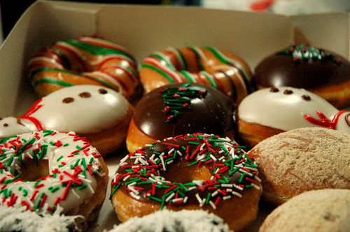 42693-Christmas-Donuts
