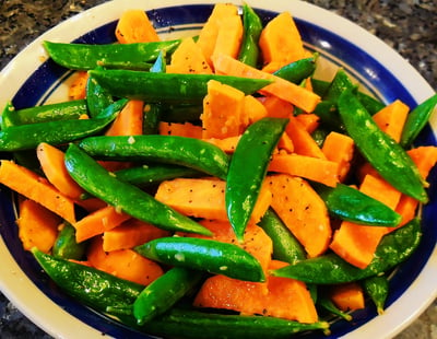 garlicky_sweet_potatoes_and_sugar_snaps