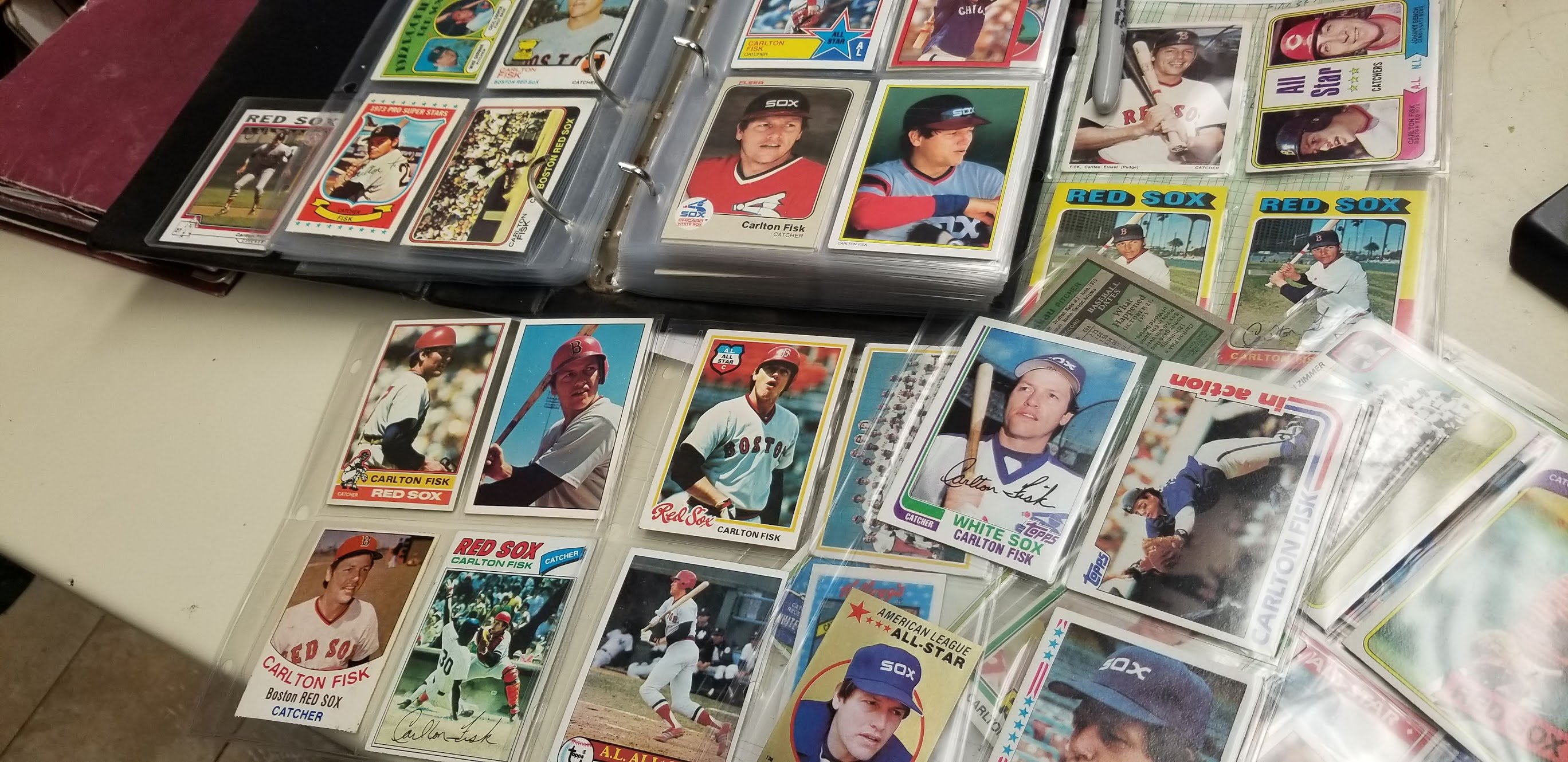 Carlton Fisk baseball cards